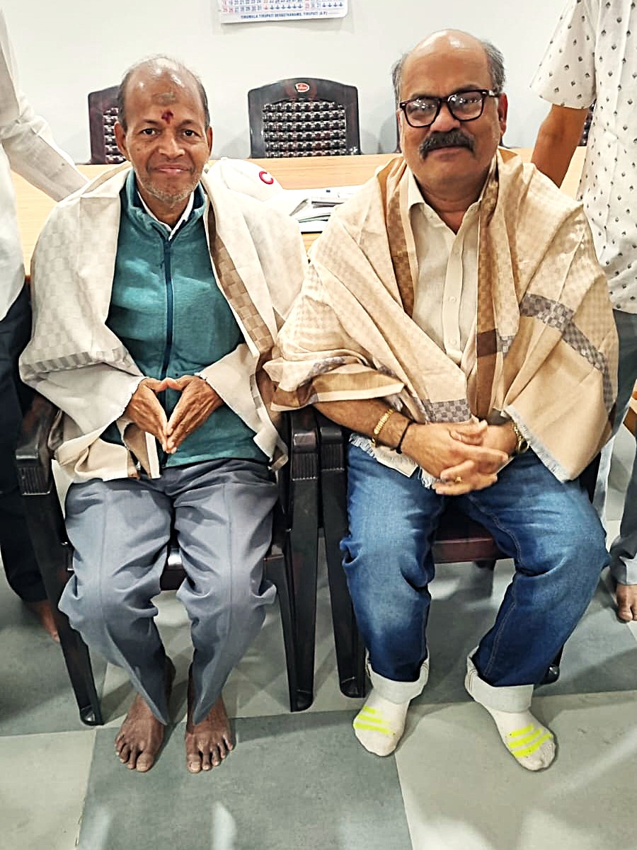 3Honoured members B. Annapoorna Rao Garu and B. Ravi Kumar Garu in birthday celebration in Senior Citizen Bhavan.jpeg